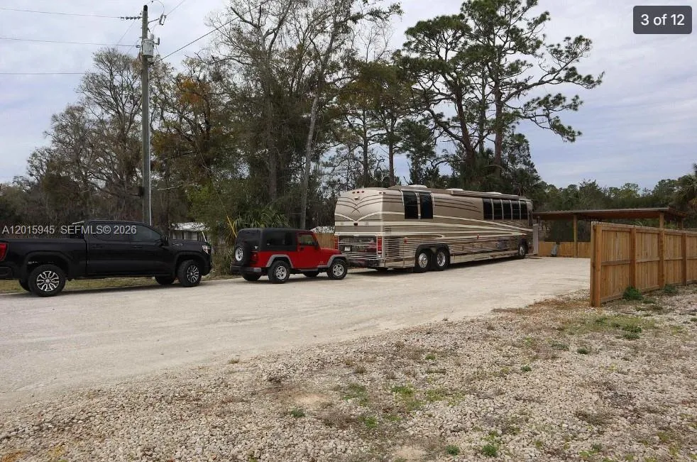 for sale at 609 SE 2nd ave, Other City - In The State Of Florida FL 32359