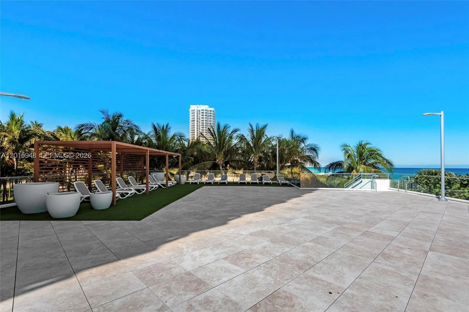 7135 Collins Ave # 1214, Miami Beach FL 33141
