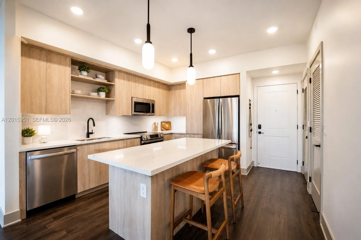 330 Catalonia Ave # 512, Coral Gables FL 33134
