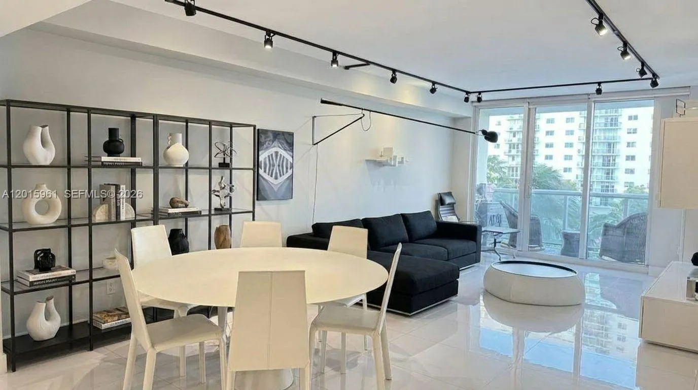 19380 Collins Ave # 402, Sunny Isles Beach FL 33160
