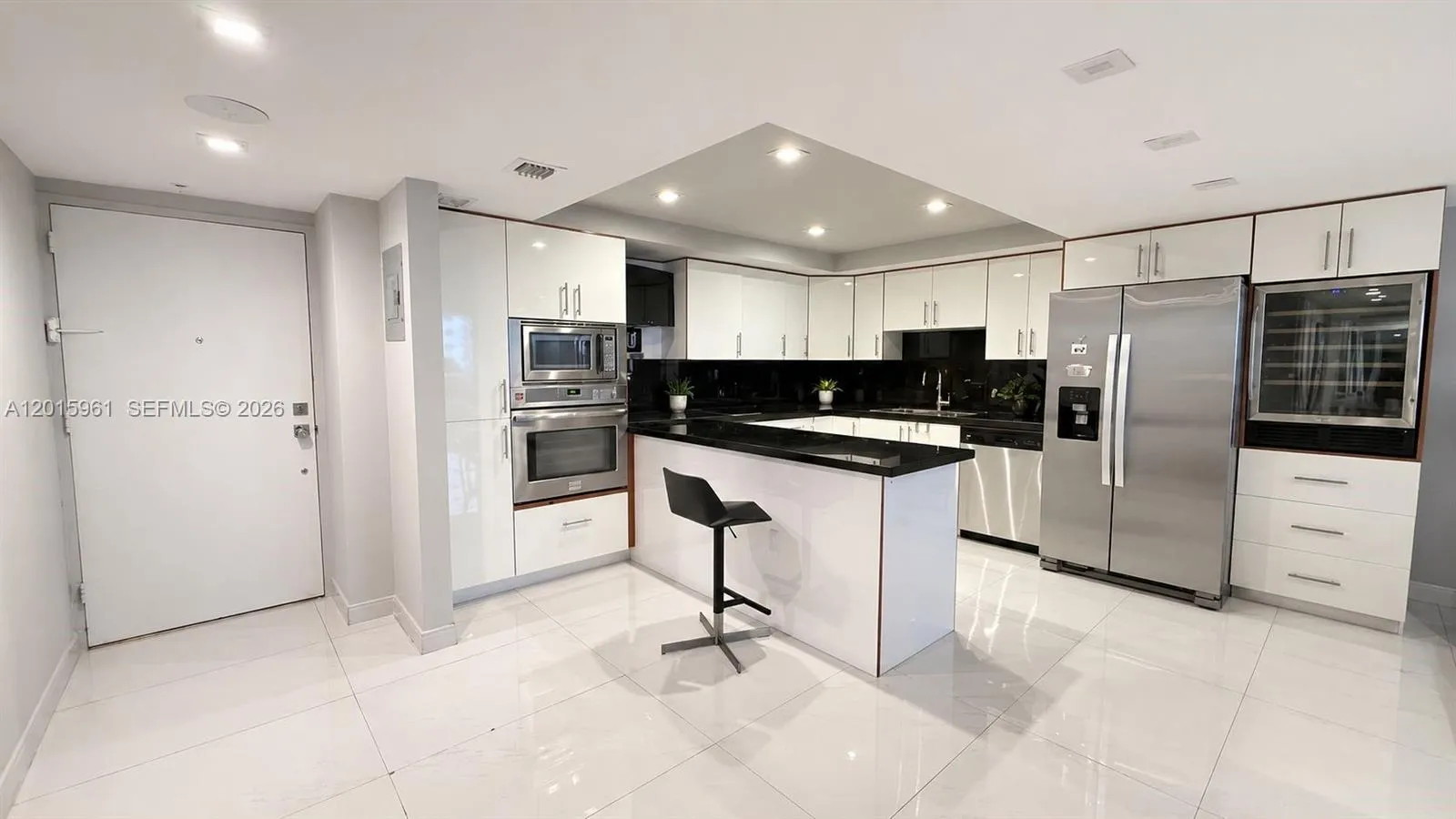 19380 Collins Ave # 402, Sunny Isles Beach FL 33160