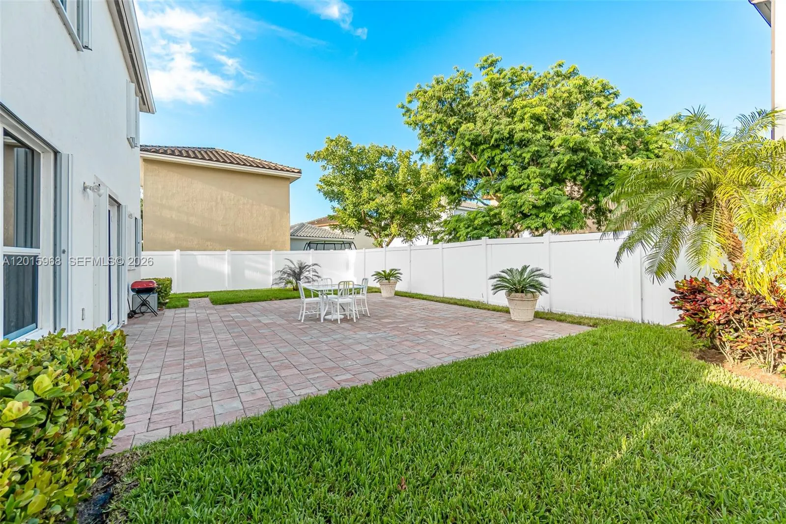 17046 SW 94th Ln, Miami FL 33196