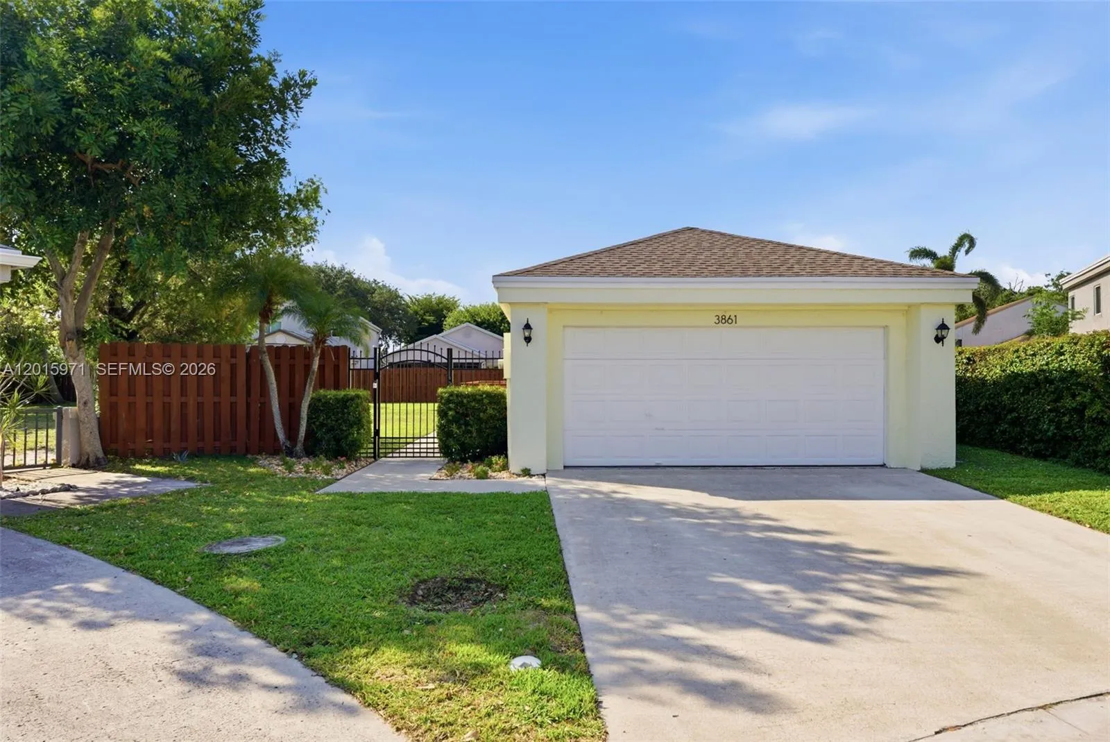 3861 NW 20th St, Coconut Creek FL 33066