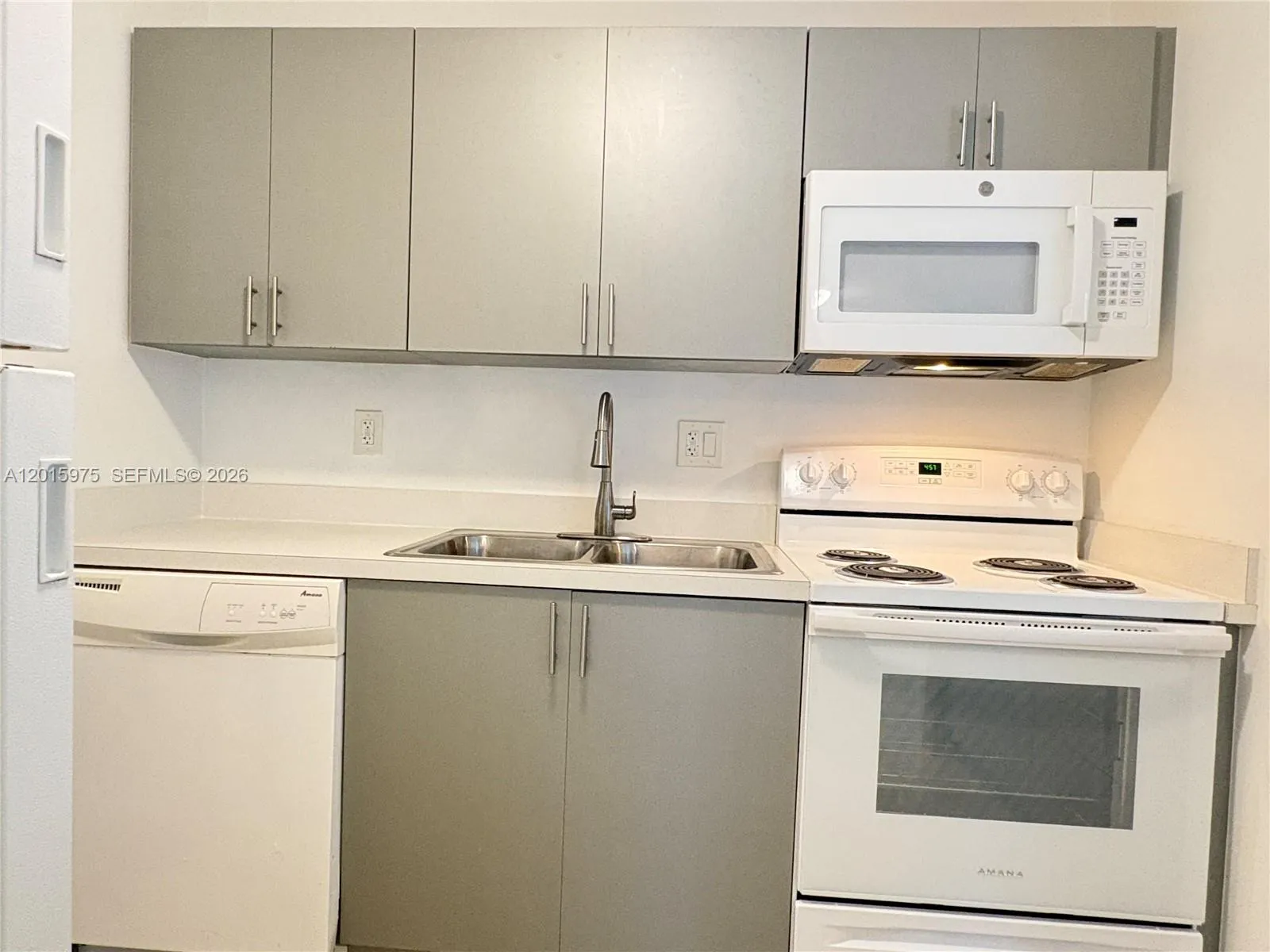9703 Hammocks Blvd # 202, Miami FL 33196