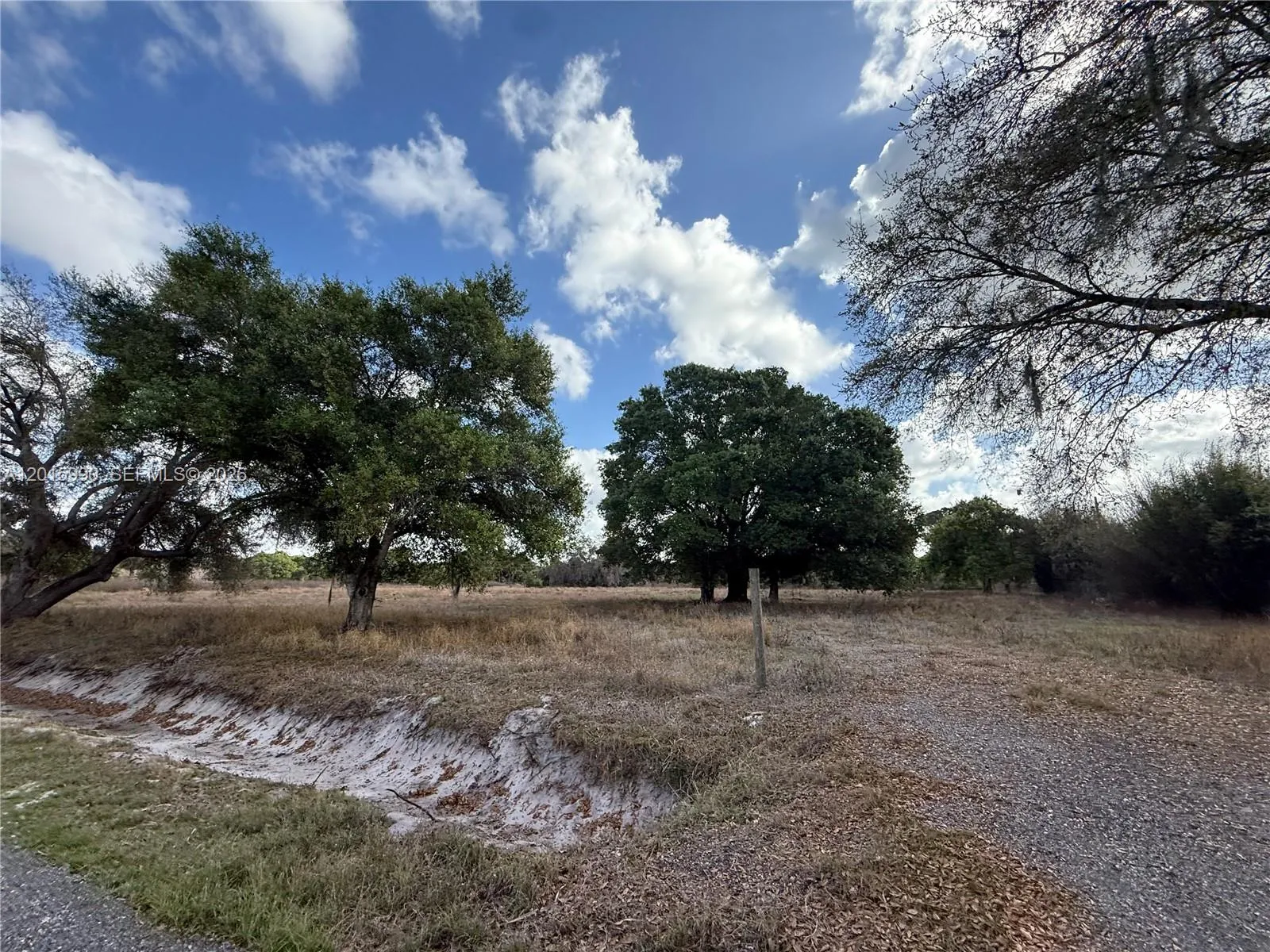 235 &  225 S ARBOLEDA ST, Clewiston FL 33440
