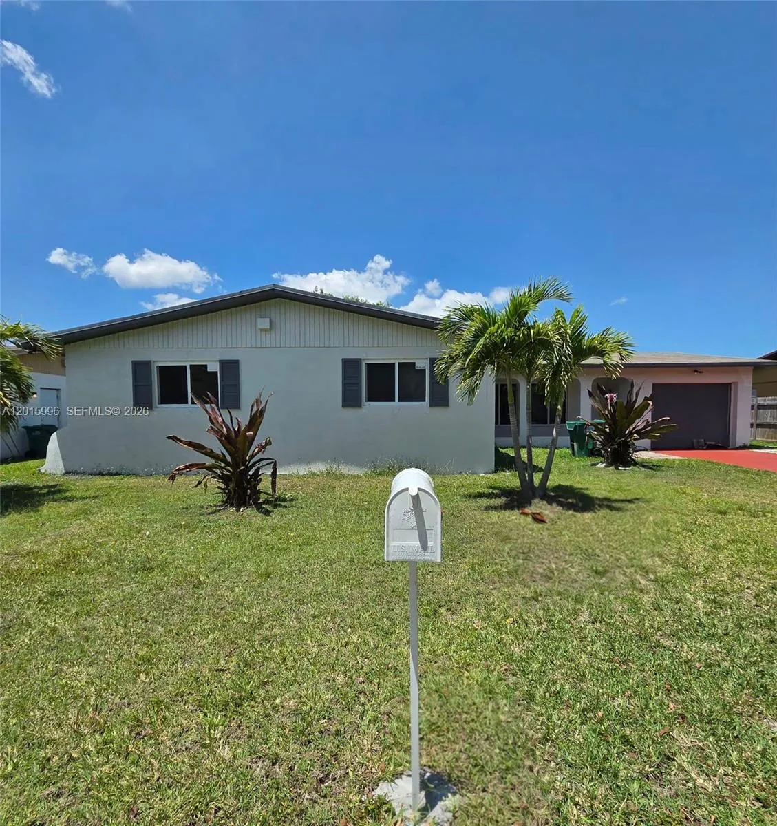 11941 SW 200th St, Miami FL 33177