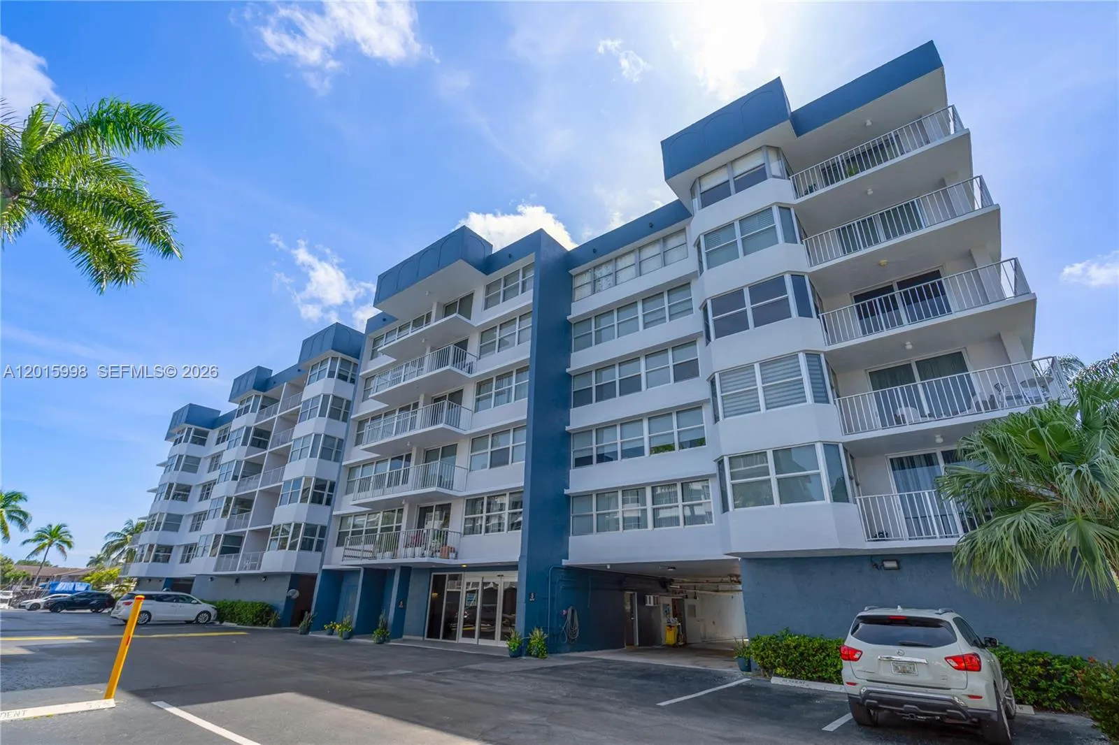 16565 NE 26th Ave # 2B, North Miami Beach FL 33160