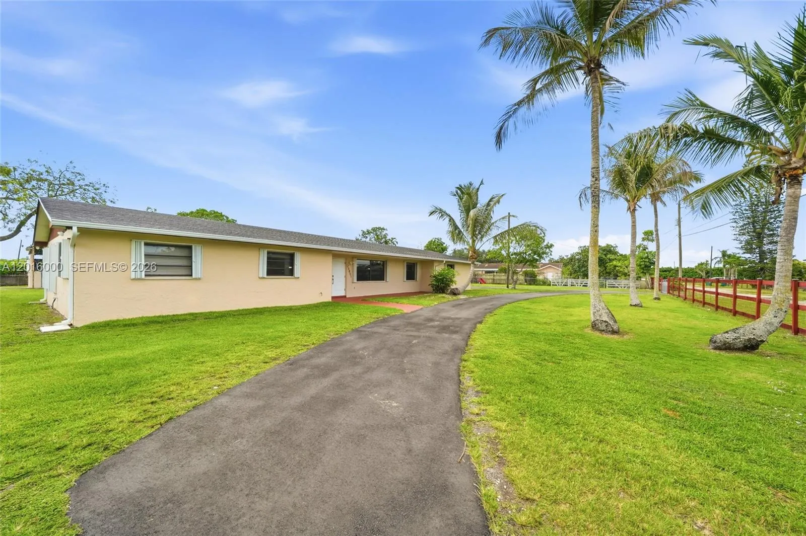 25851 SW 152nd Ct, Homestead FL 33032
