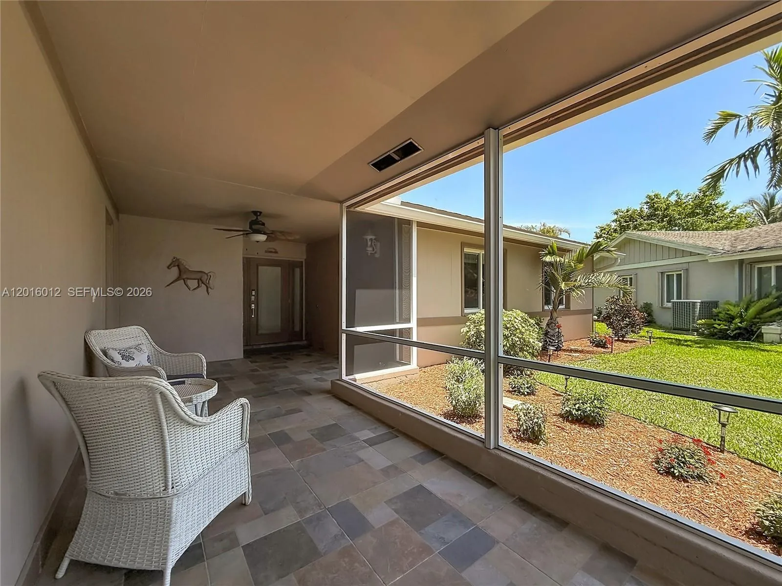 2176 Nova Village Dr, Davie FL 33317