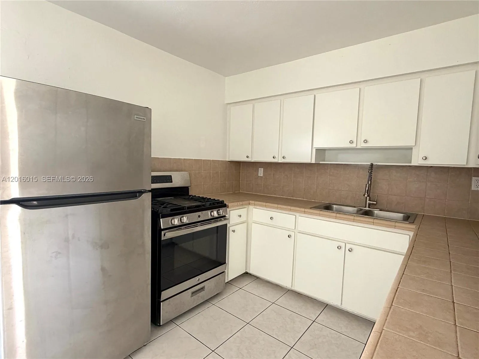 1740 SW 47th Ave, Fort Lauderdale FL 33317