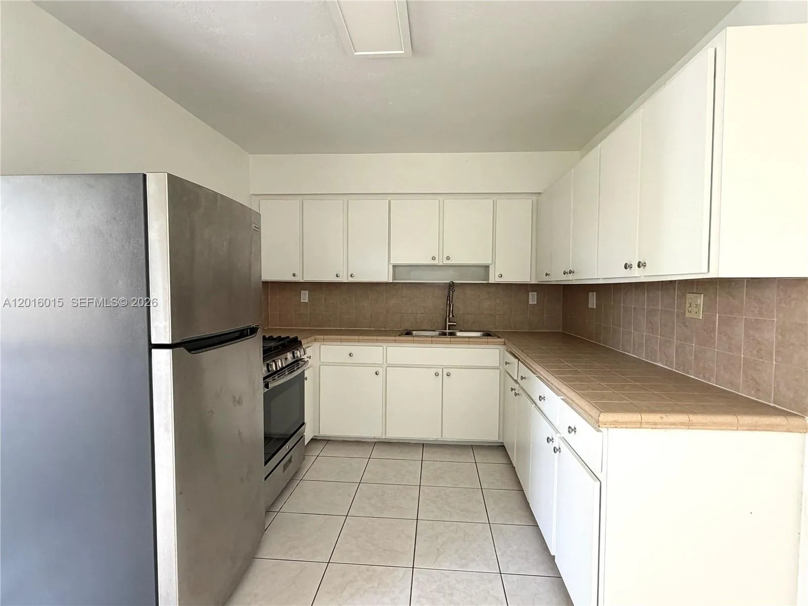 1740 SW 47th Ave, Fort Lauderdale FL 33317