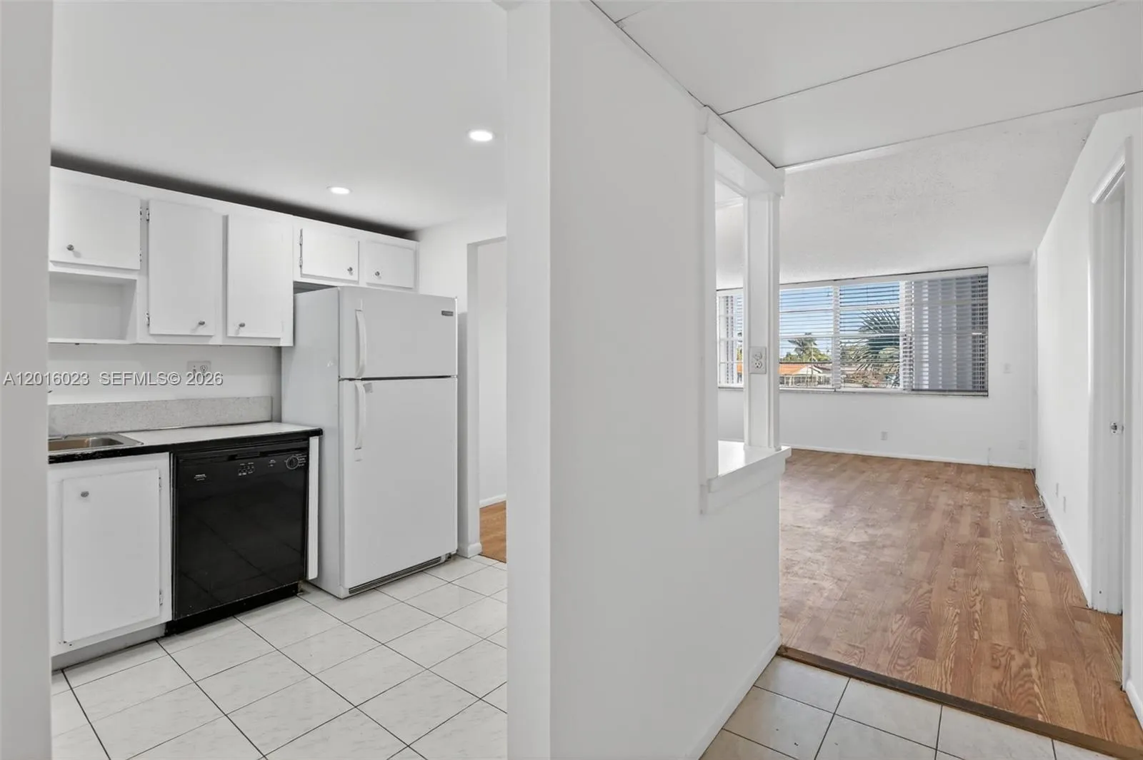 2761 Taft St # 212, Hollywood FL 33020