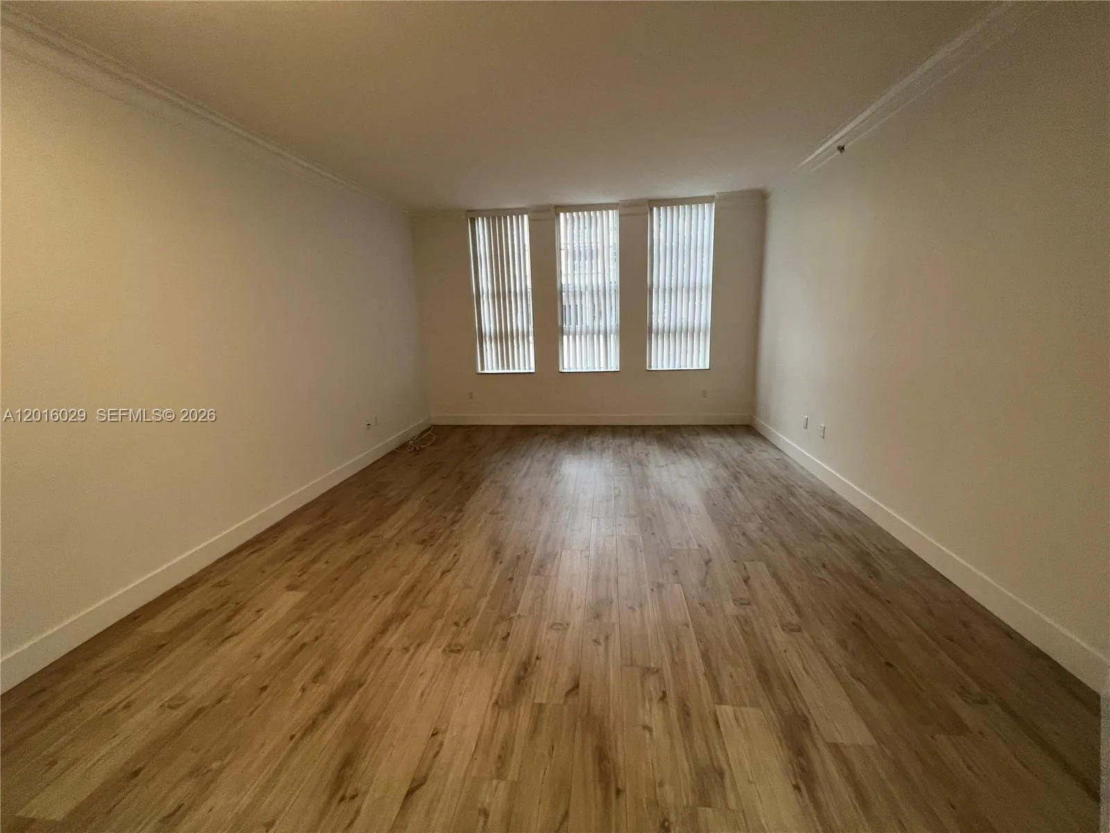 3001 NE 185th St # 122, Aventura FL 33180