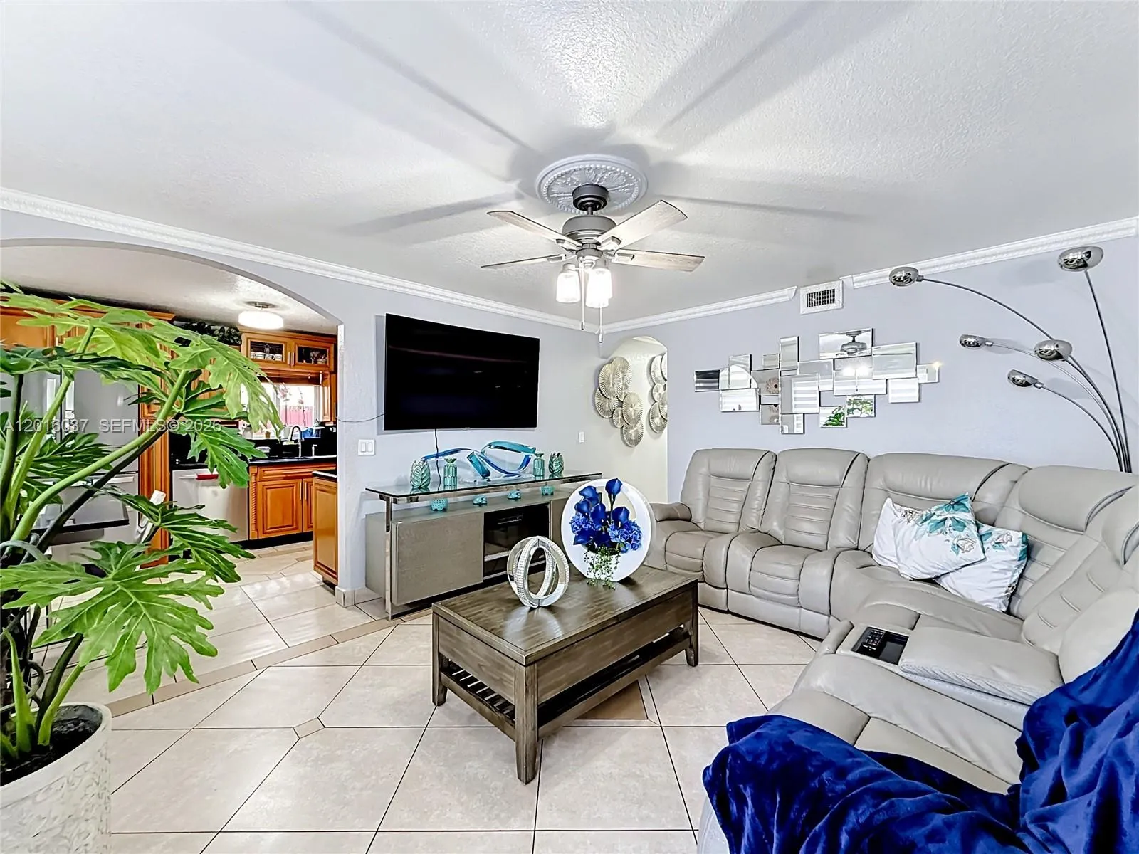 1652 W 42nd Pl # 2, Hialeah FL 33012