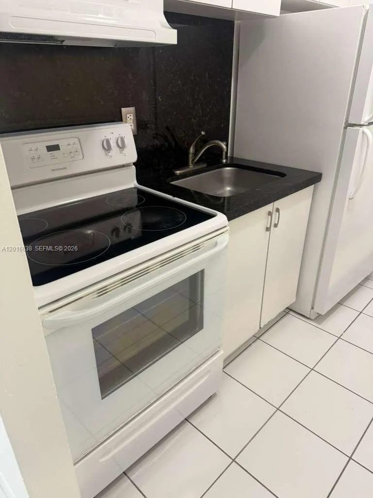 251 NW 177th St # 223, Miami Gardens FL 33169