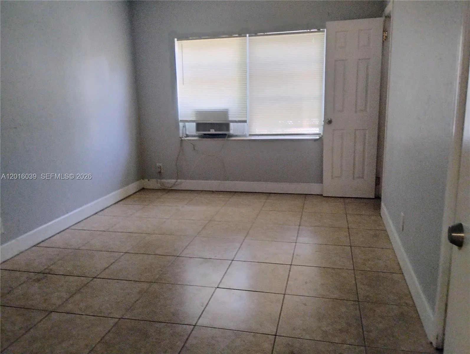 242 SE Park St # 3, Dania Beach FL 33004