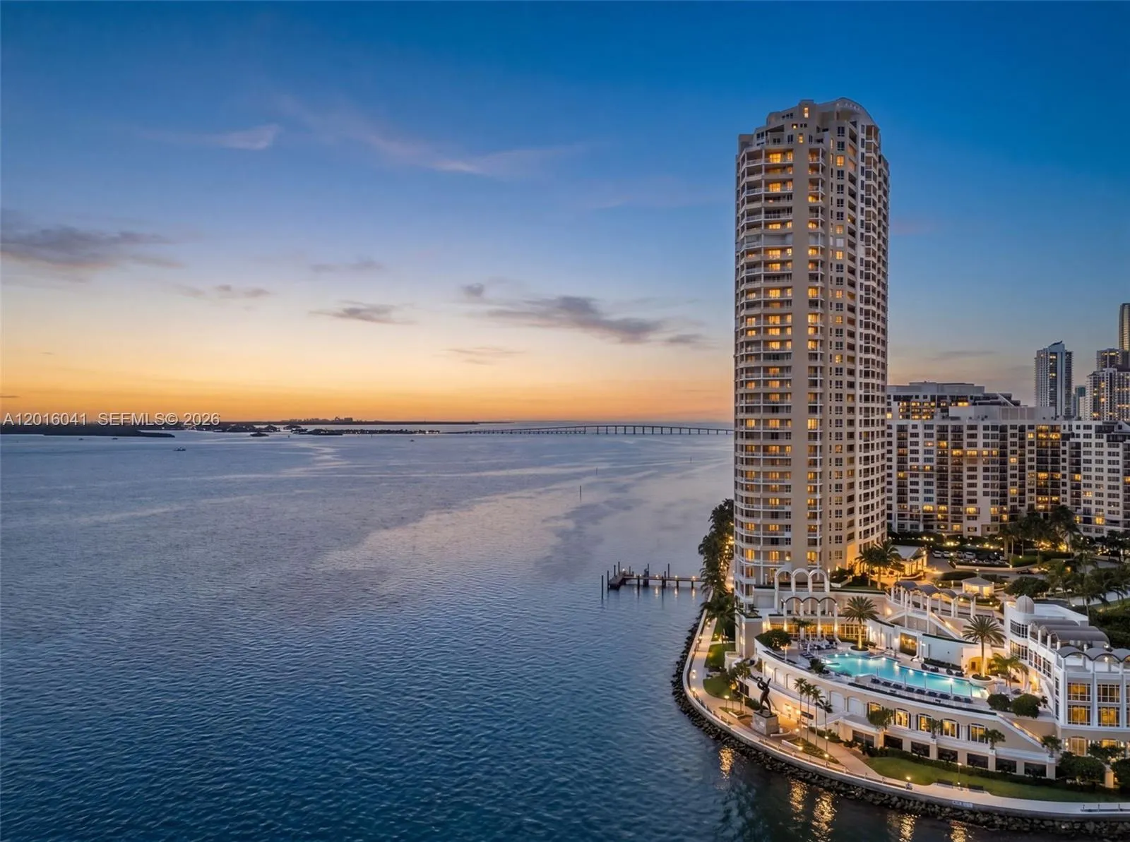 808 Brickell Key Dr # 3304, Miami FL 33131