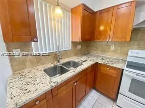2345 Douglas St # 0, Hollywood FL 33020