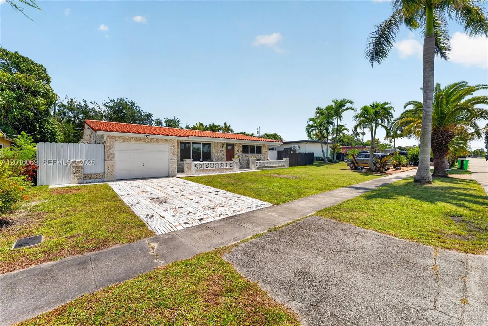 2620 NW 89th Ave, Sunrise FL 33322