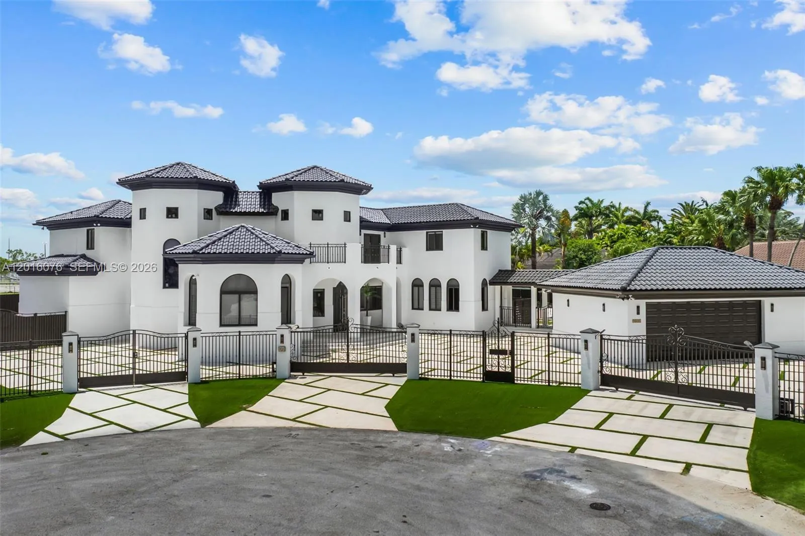 9881 SW 148th Ter, Miami FL 33176