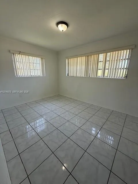 1075 NW 56ST # 1075, Miami FL 33127