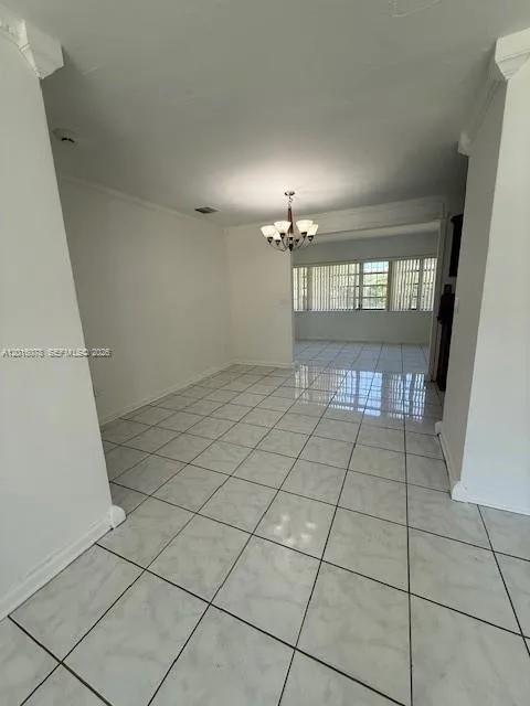 1075 NW 56ST # 1075, Miami FL 33127
