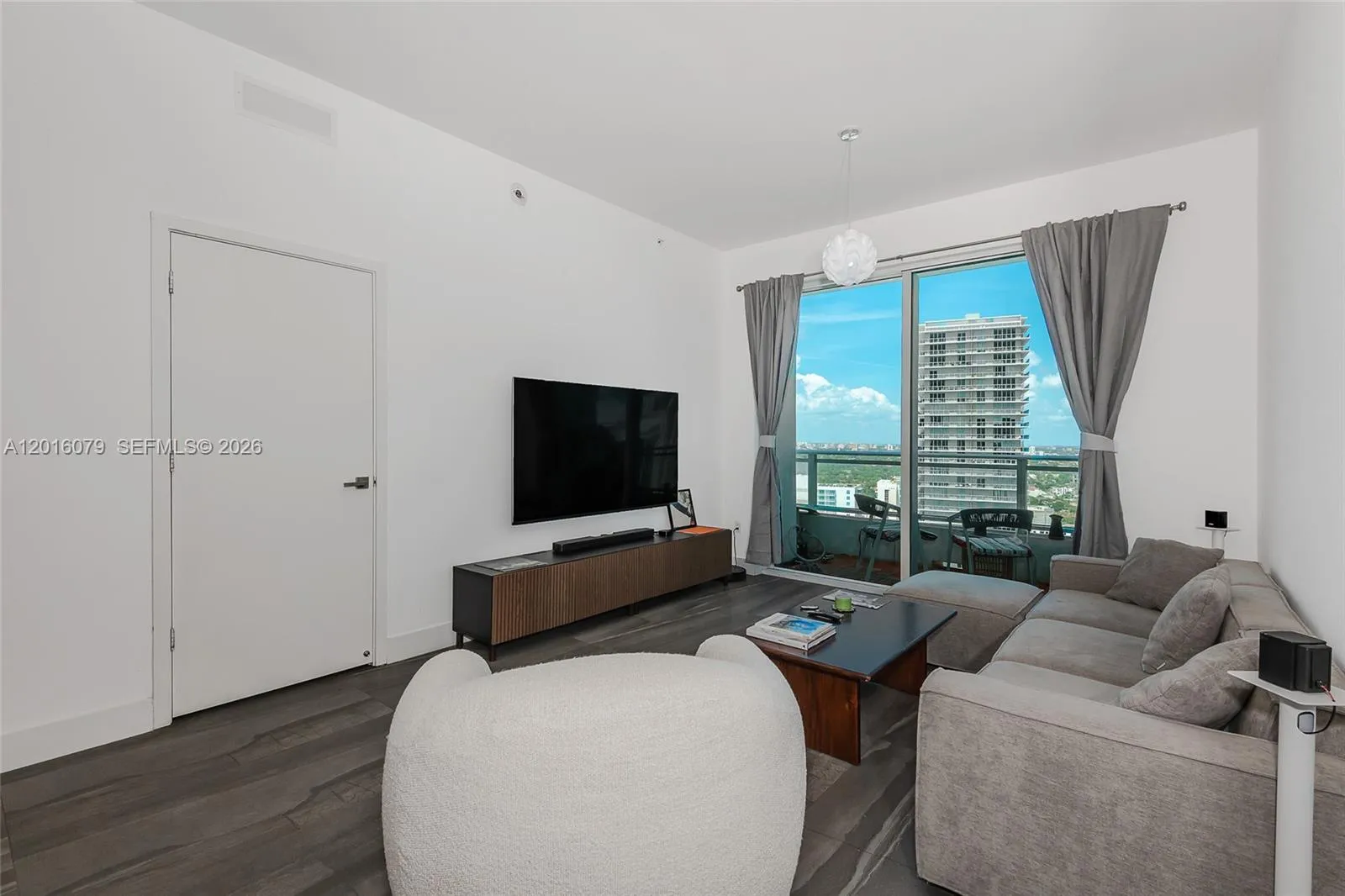 1080 Brickell Ave # 2803, Miami FL 33131