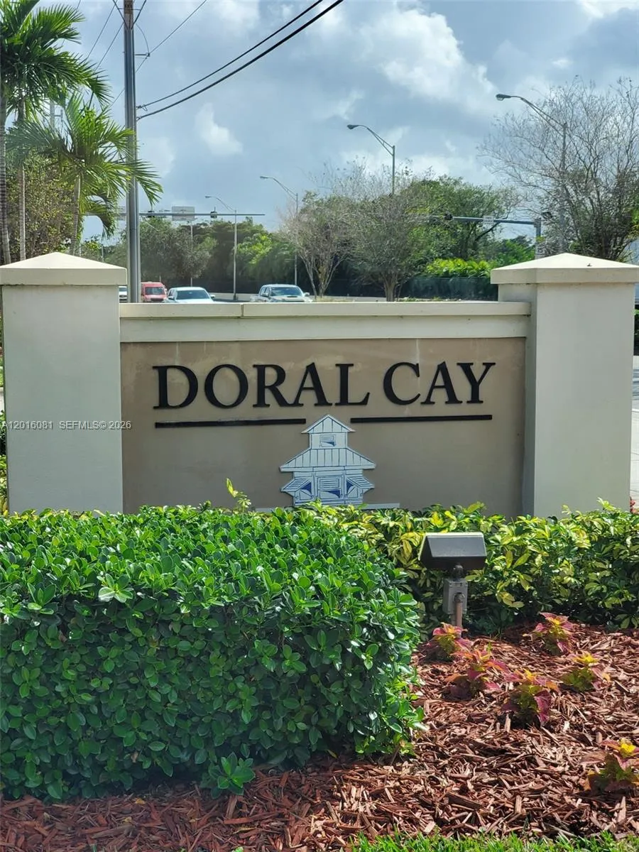 5810 NW 104th Path # 5810, Doral FL 33178