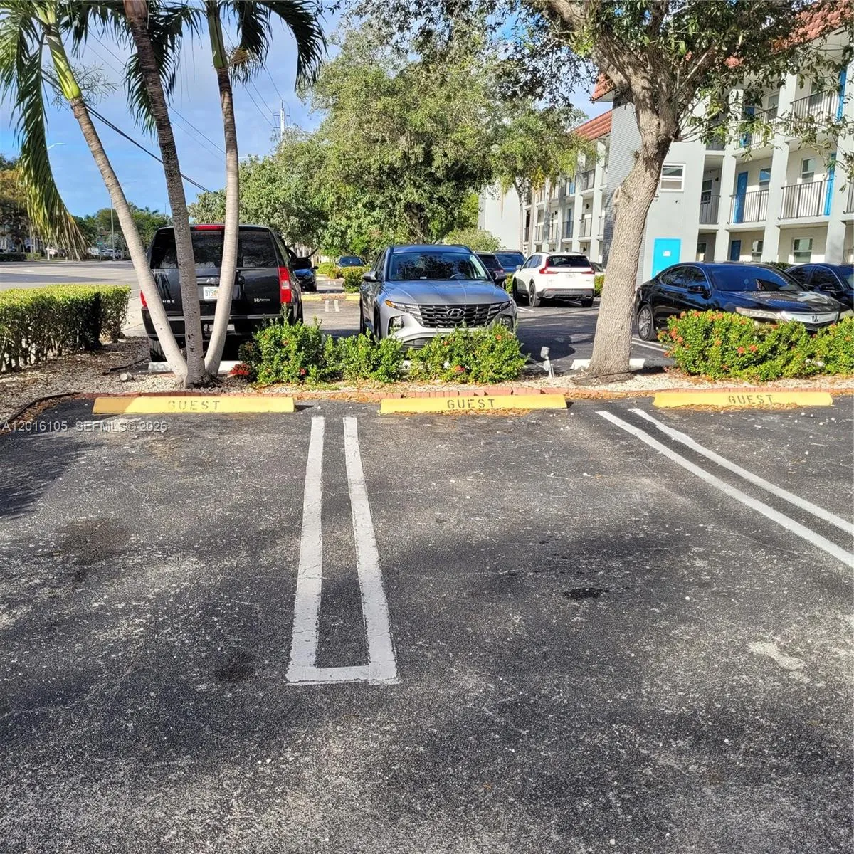 8605 W Sample Rd # 111, Coral Springs FL 33065
