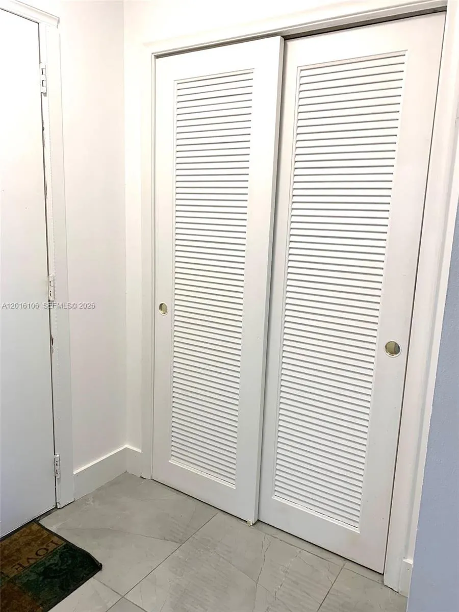 501 NE 14th Ave # 601, Hallandale Beach FL 33009