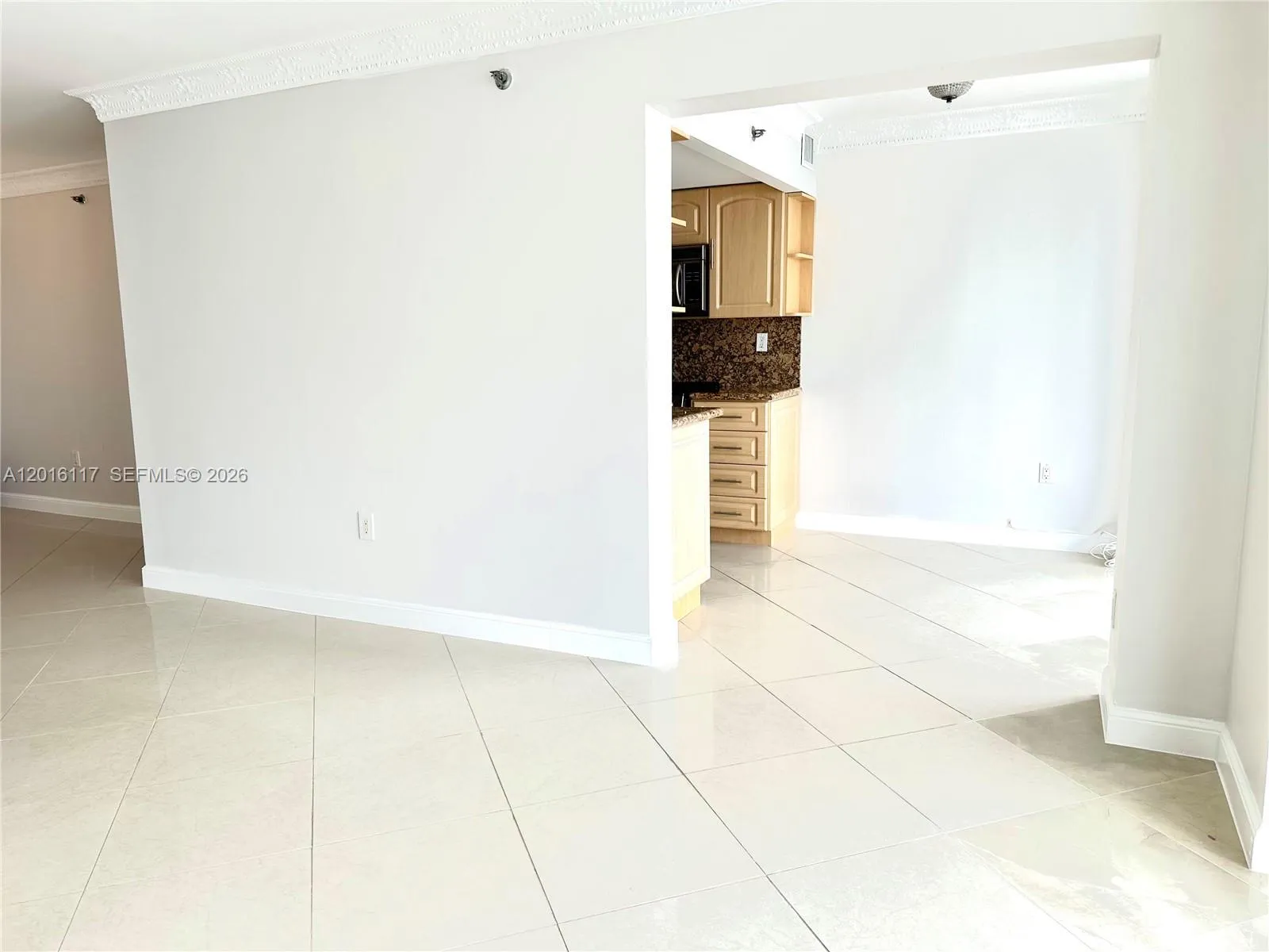 210 174th St # 2411, Sunny Isles Beach FL 33160