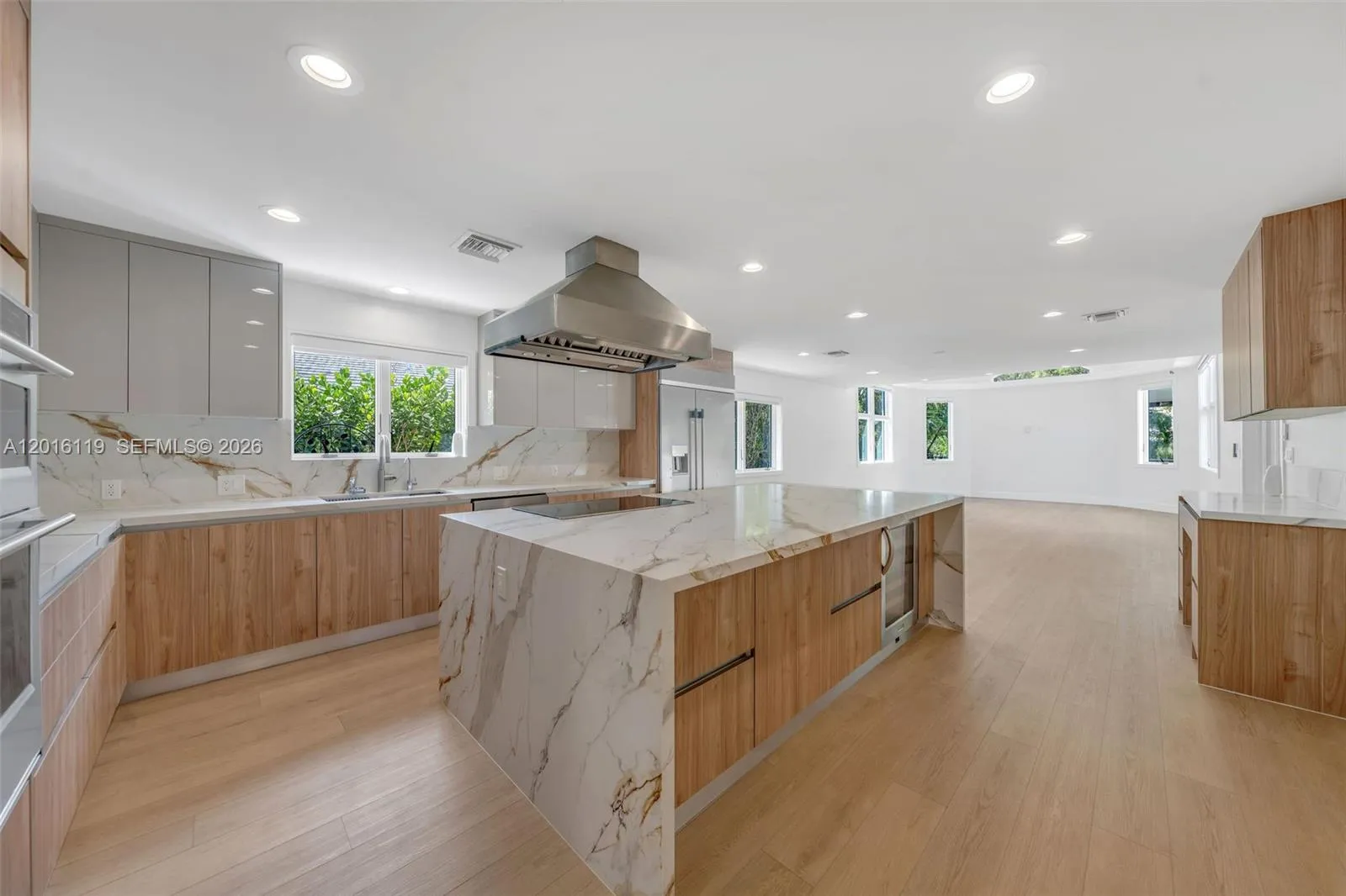 5120 Carillo St, Coral Gables FL 33146