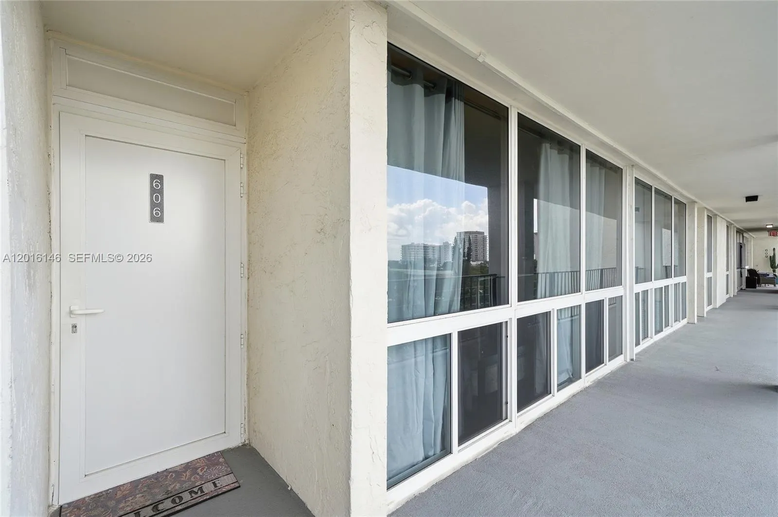 521 N Riverside Dr # 606, Pompano Beach FL 33062