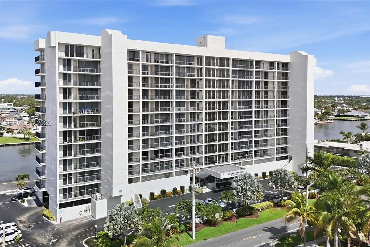 521 N Riverside Dr # 808, Pompano Beach FL 33062