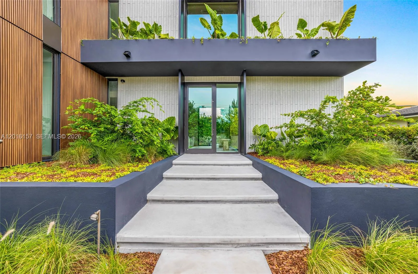 4550 N Jefferson Ave, Miami Beach FL 33140