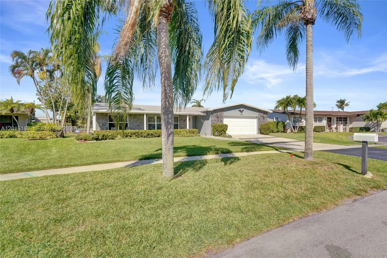 1330 NW 122nd Ave, Pembroke Pines FL 33026