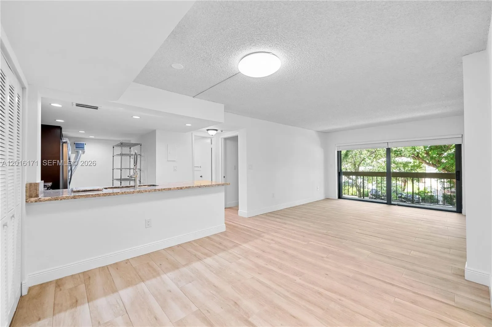 5201 Orduna Dr # 10, Coral Gables FL 33146