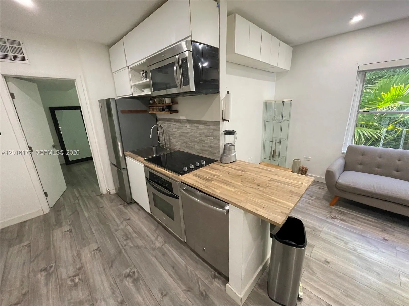 1555 Pennsylvania Ave # 110, Miami Beach FL 33139