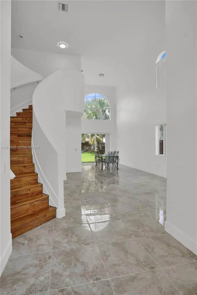 1924 SE 21st Ct, Homestead FL 33035