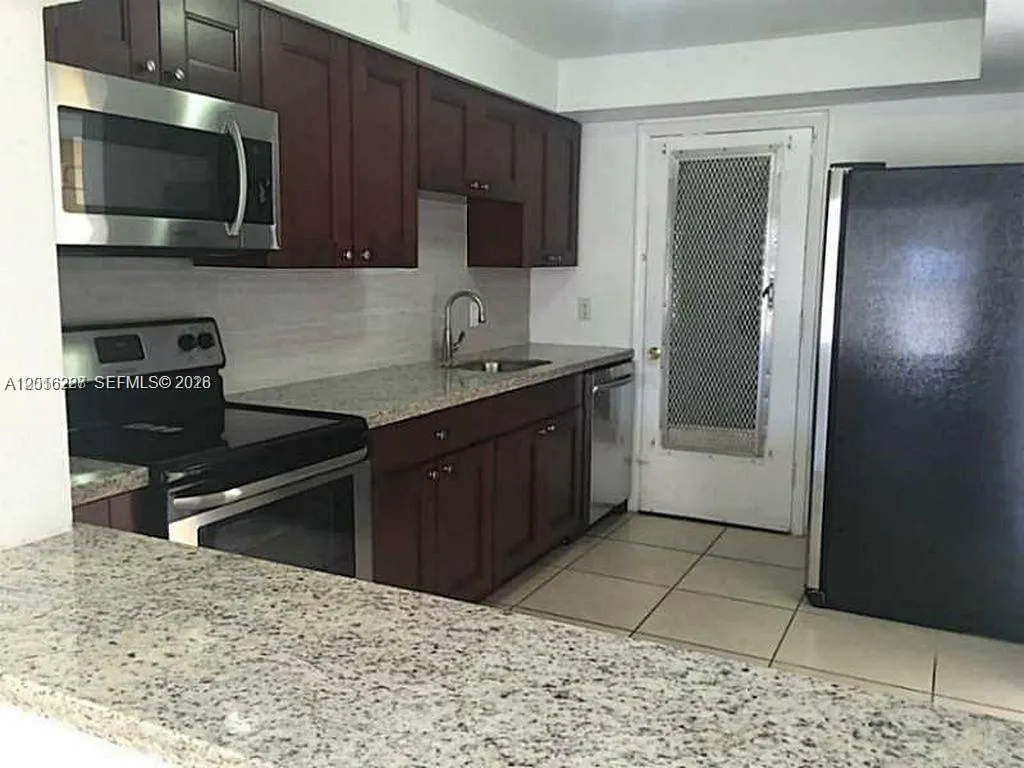 2005 Sans Souci Blvd # 305, North Miami FL 33181
