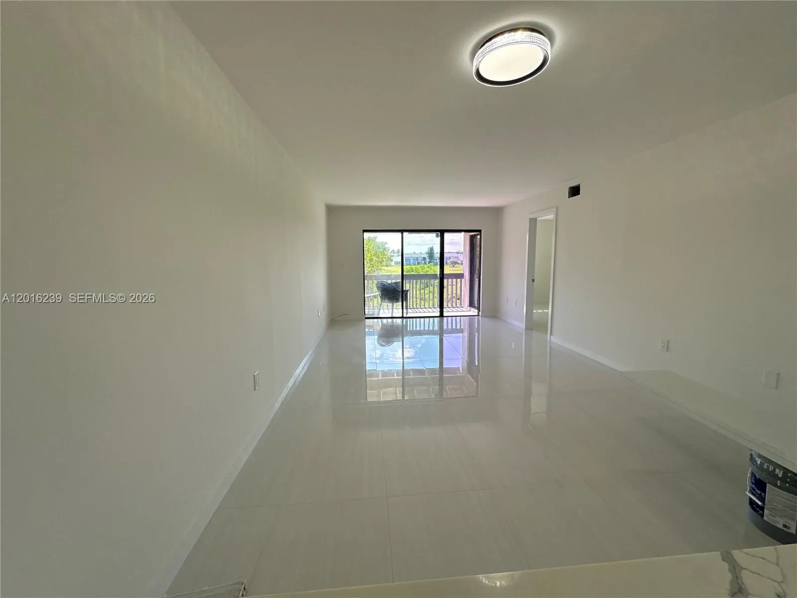 8879 Fontainebleau Blvd # 206, Miami FL 33172