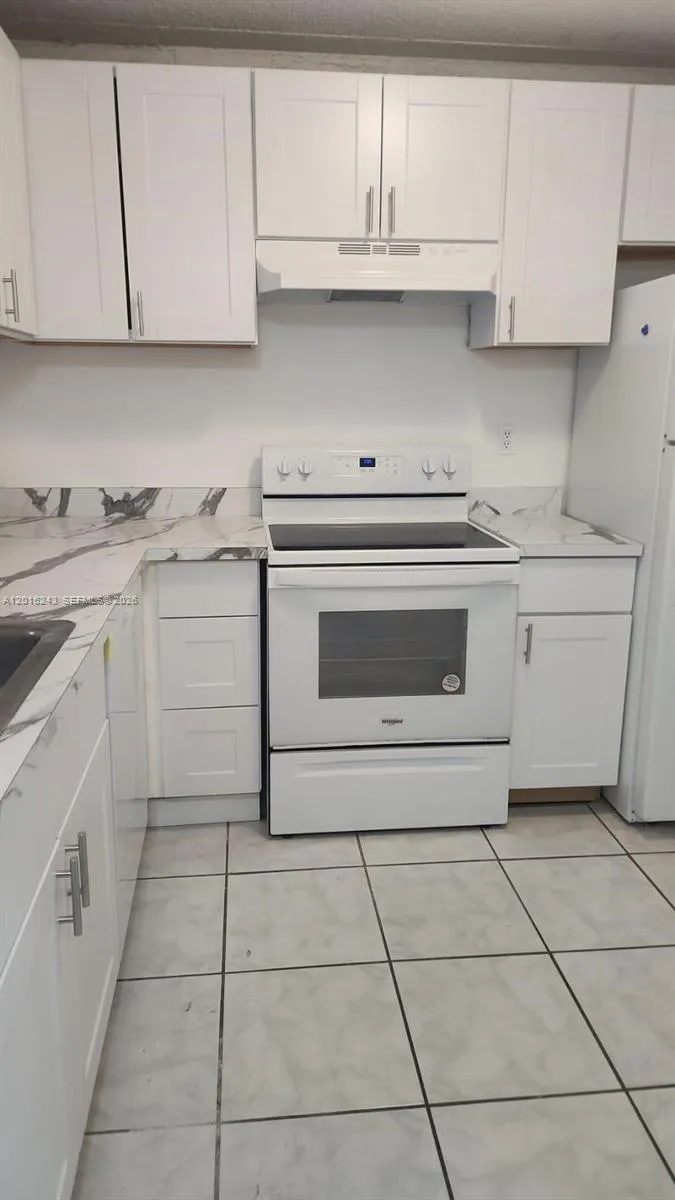 3199 Foxcroft Rd # 108, Miramar FL 33025