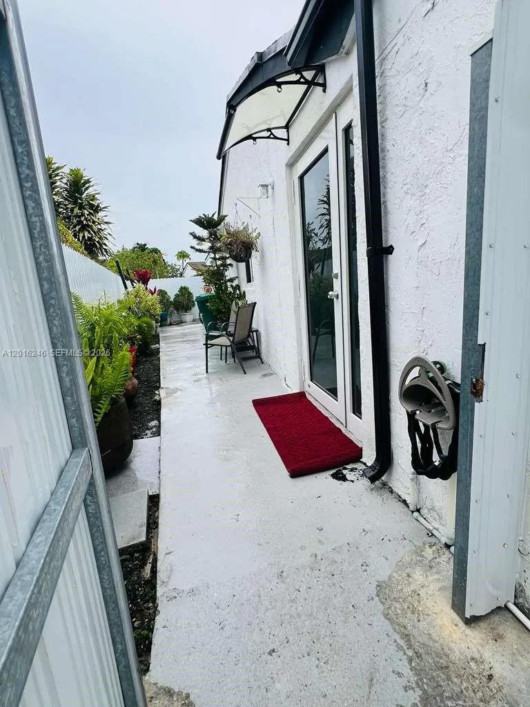 2500 SW 131st Ct, Miami FL 33175
