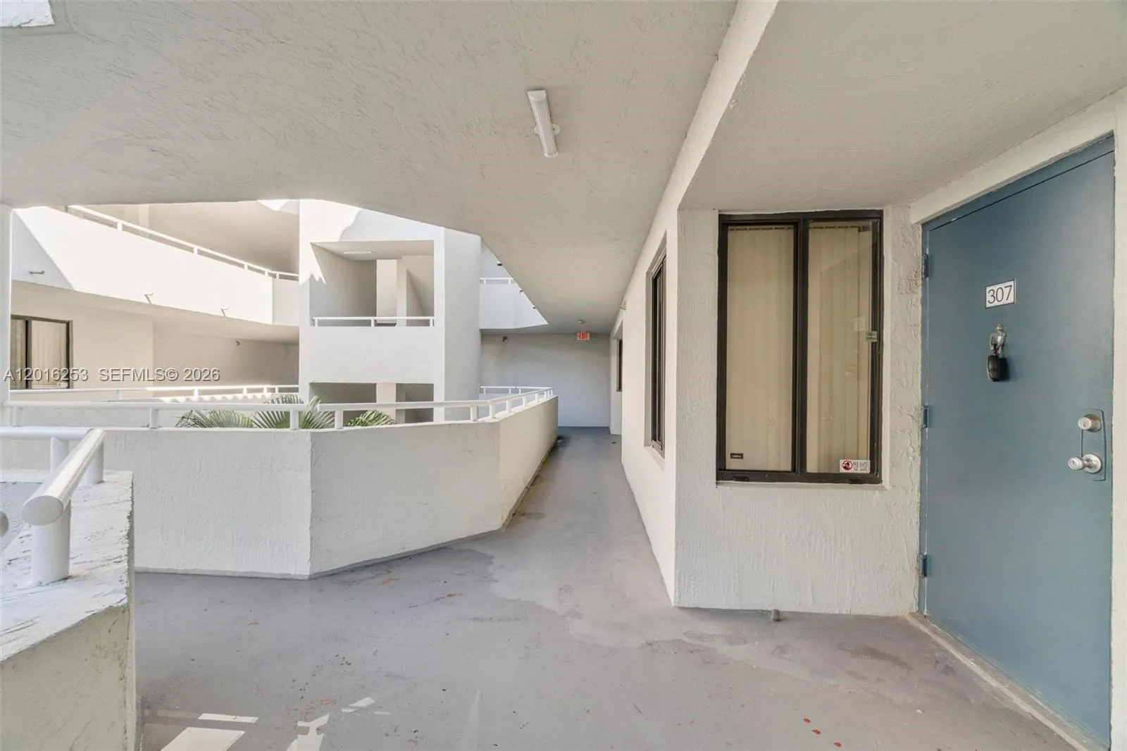 8275 SW 152nd Ave # 307, Miami FL 33193