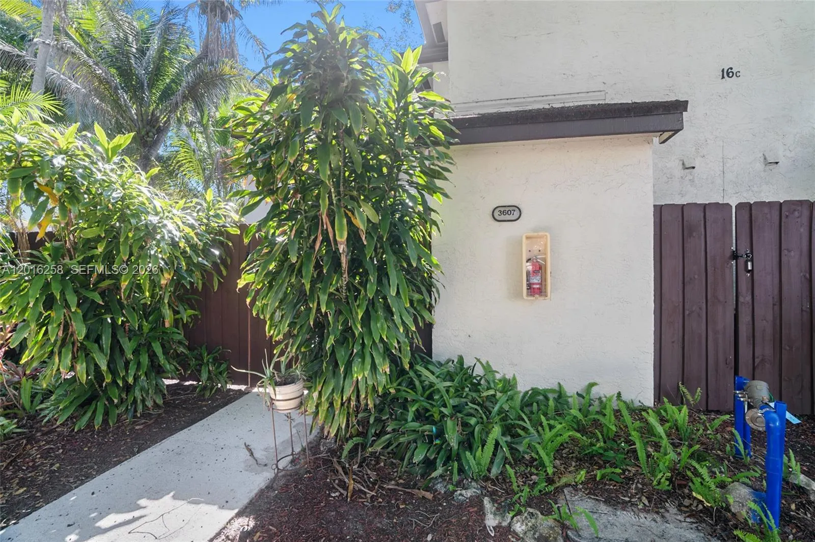 3607 Cocoplum Cir # 34104, Coconut Creek FL 33063