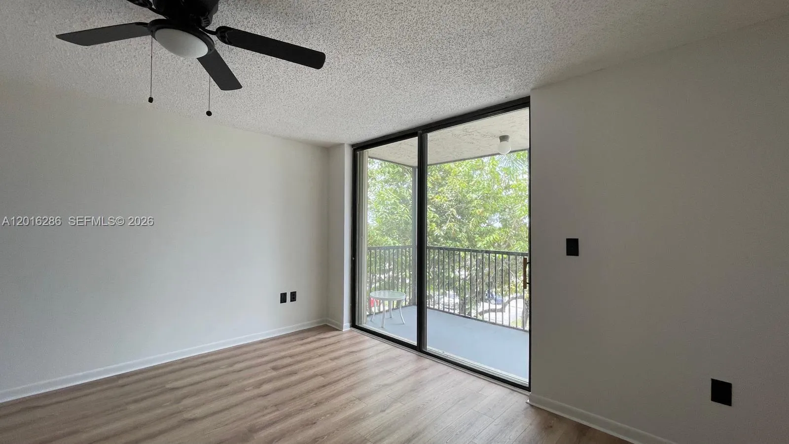 5550 NW 44th St # 407B, Lauderhill FL 33319