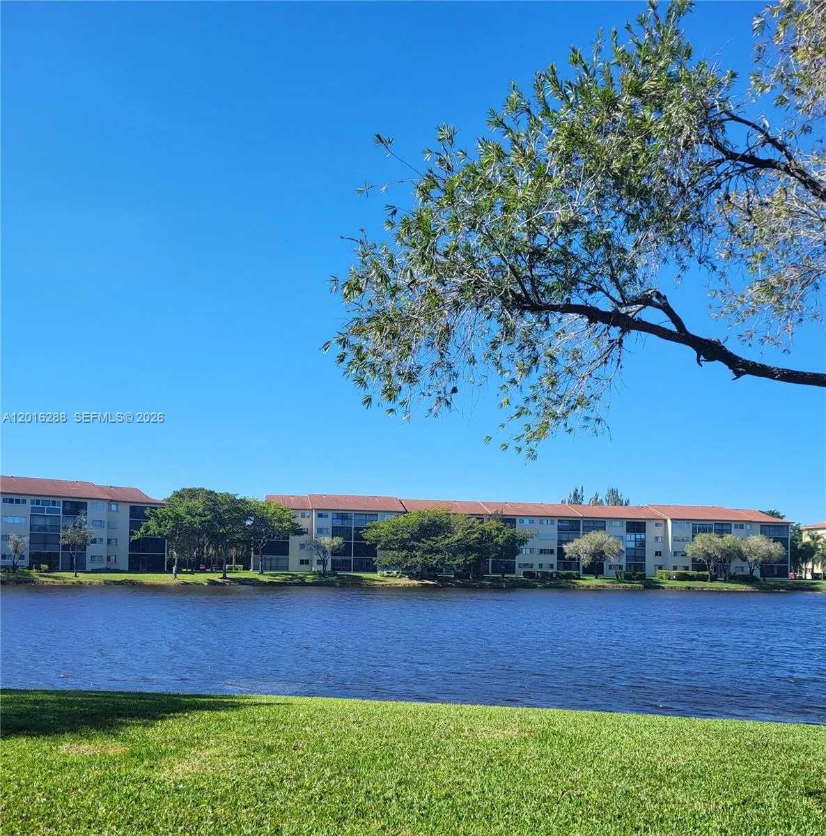 13705 SW 12th St # 304B, Pembroke Pines FL 33027