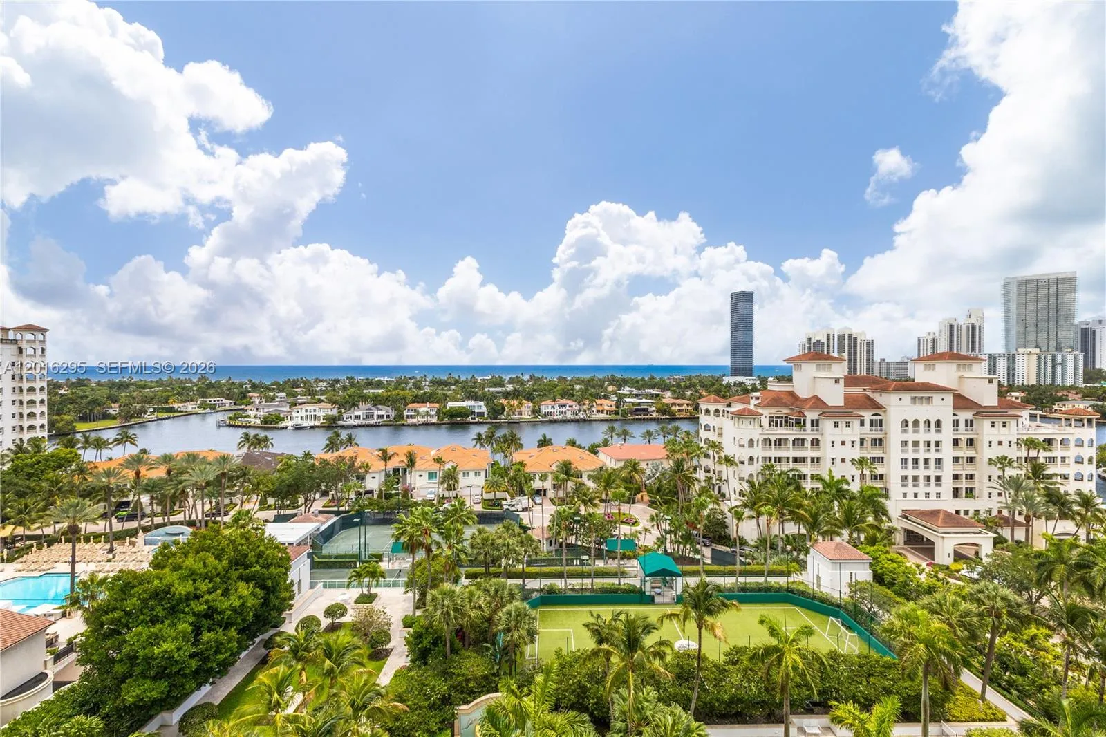 4 bedroom 4 bath for sale at 19955 NE 38th Ct # 1403, Aventura FL 33180