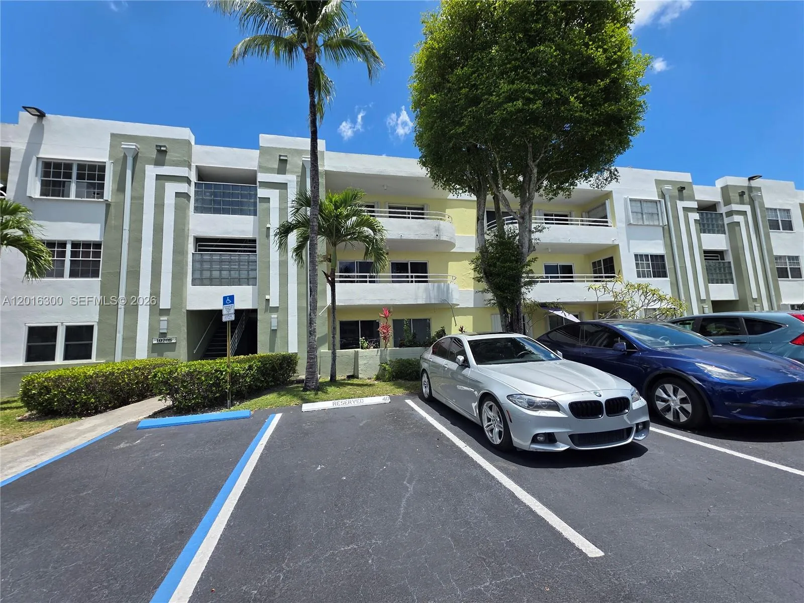 10765 SW 108th Ave # 104, Miami FL 33176
