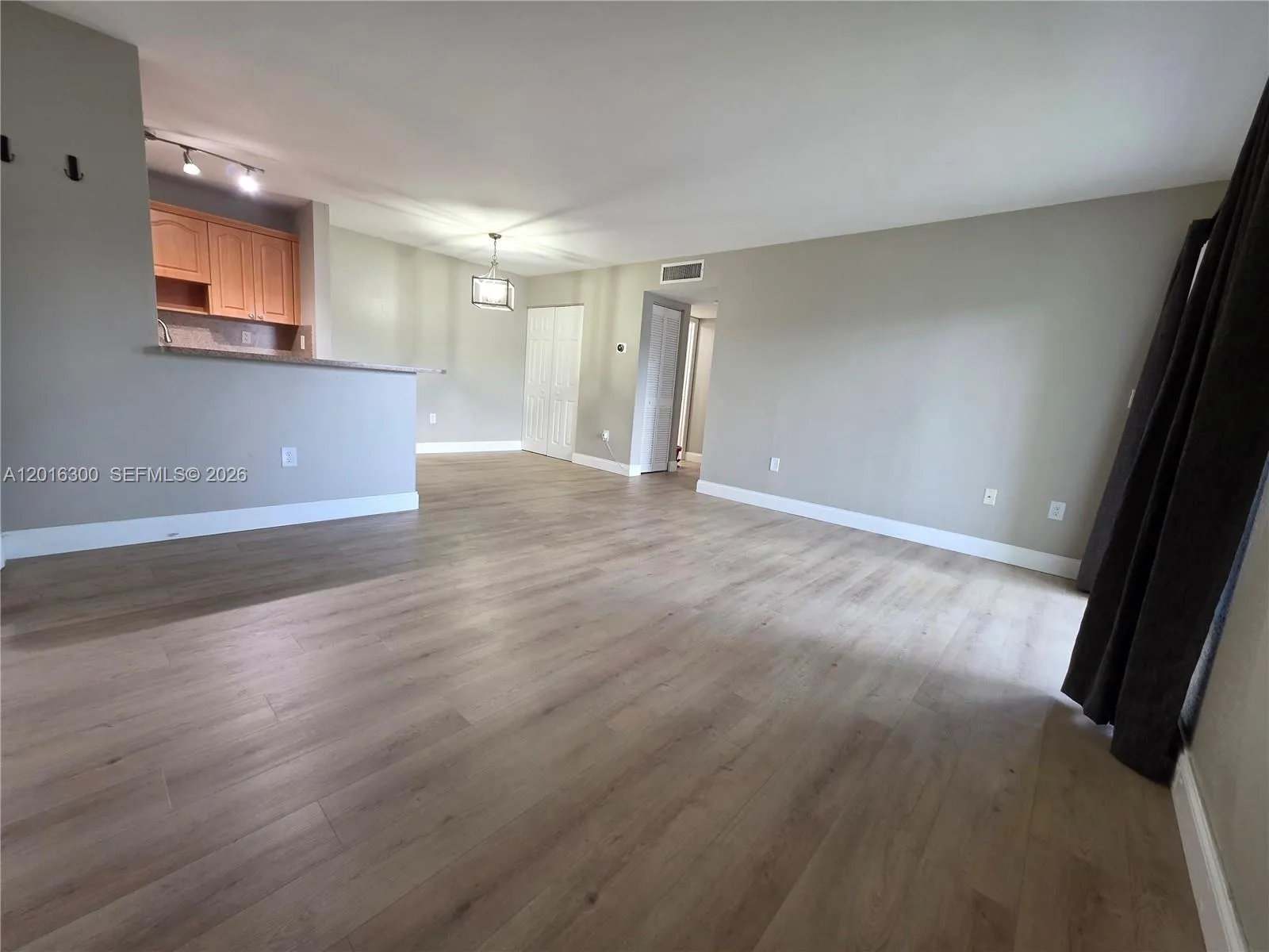 10765 SW 108th Ave # 104, Miami FL 33176